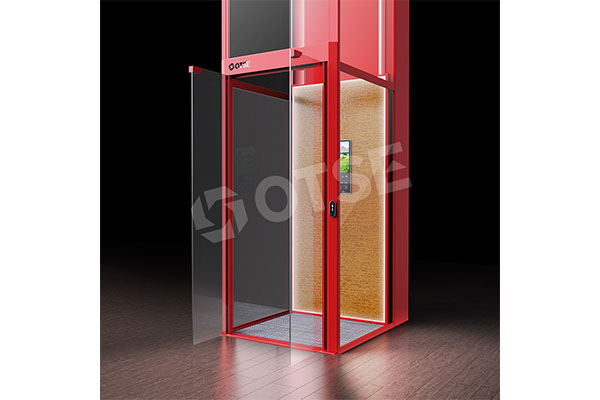 What are the advantages of screw elevators in terms of energy consumption compared to other elevator types?